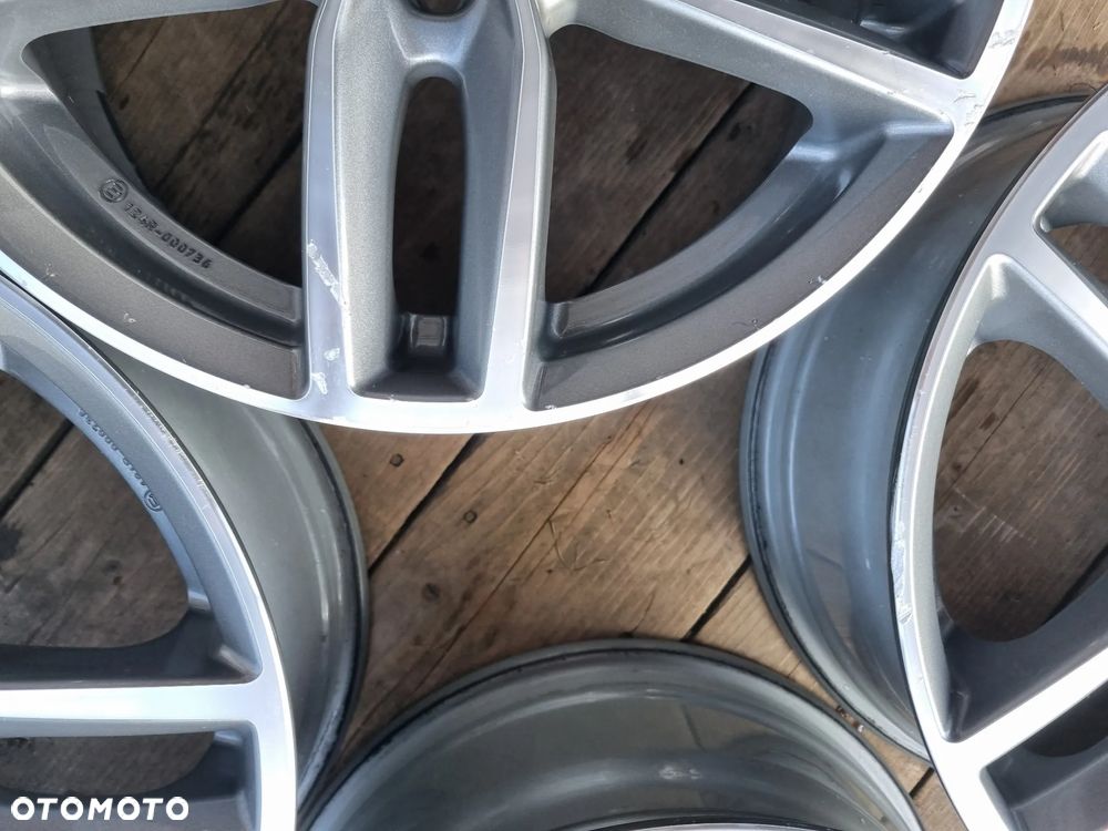 VW GOLF 8,7,TOURAN,audi A3,SKODA OCTAVIA 3,SEAT 7,5X17ET51 5X112 bdb stan - 6