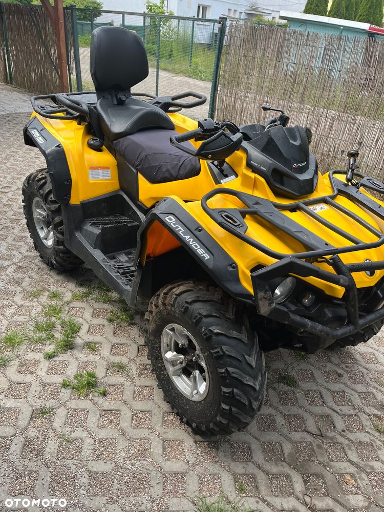Can-Am Outlander Max - 2