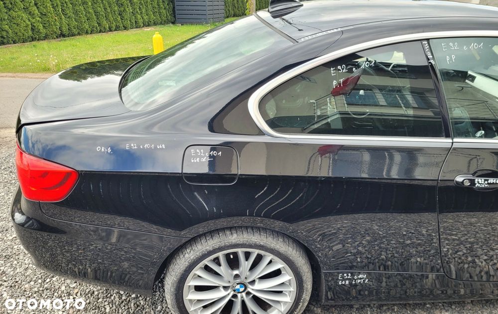 ĆWIARTKA PRAWY TYŁ TYLNA BMW E92 668 SHWARZ II ORYGINALNY LAKIER LIFT C101 - 1