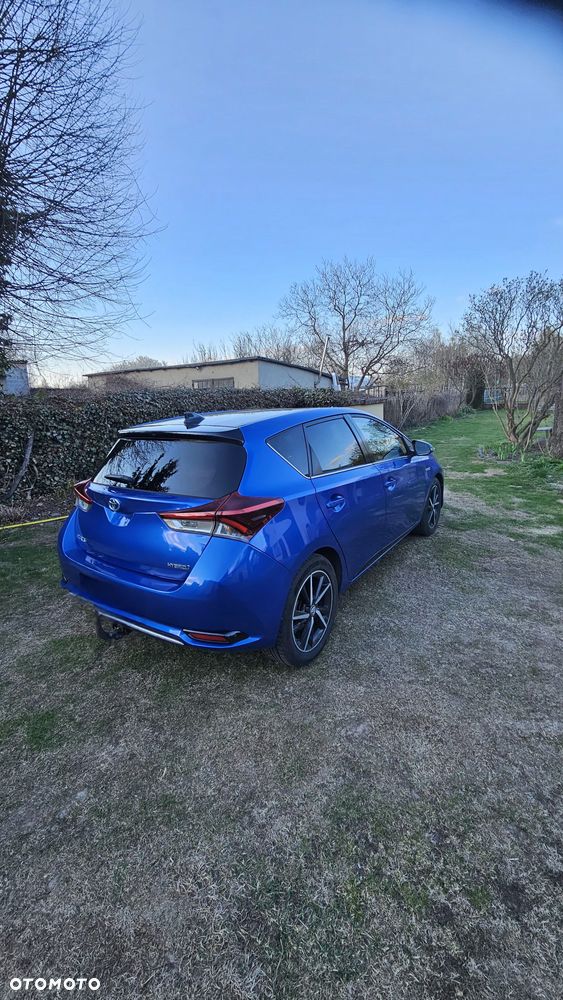 Toyota Auris - 4