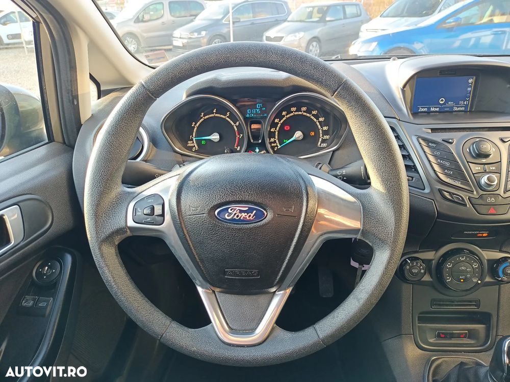 Ford Fiesta - 26