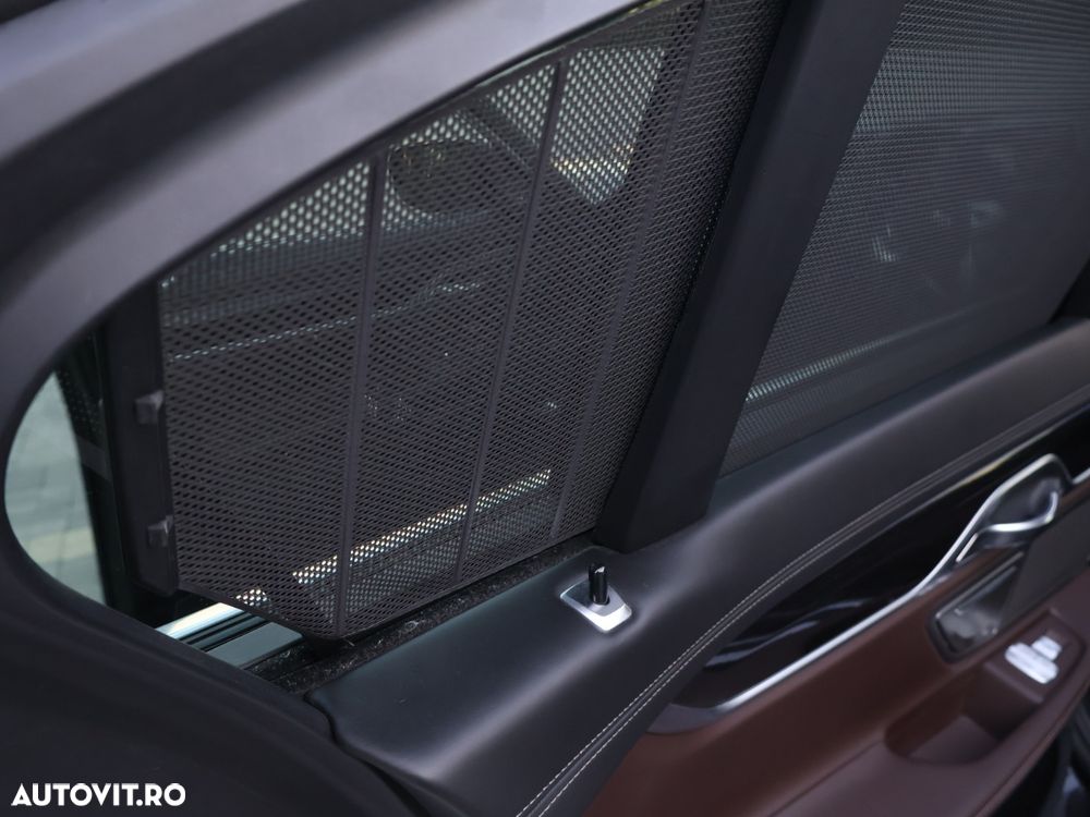 BMW Seria 7 730d - 27