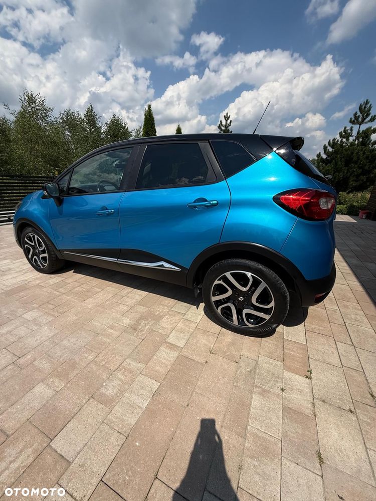 Renault Captur 1.2 TCe Helly Hansen EDC - 4