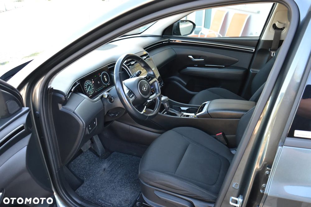 Hyundai Tucson 1.6 CRDi 48V-Hybrid 2WD DCT Select - 16