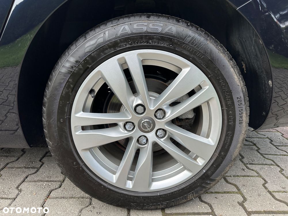 Opel Astra 1.4 Turbo Start/Stop Innovation - 17