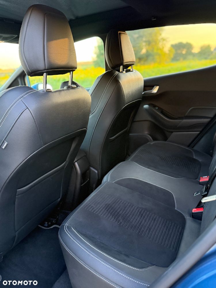 Ford Fiesta - 23