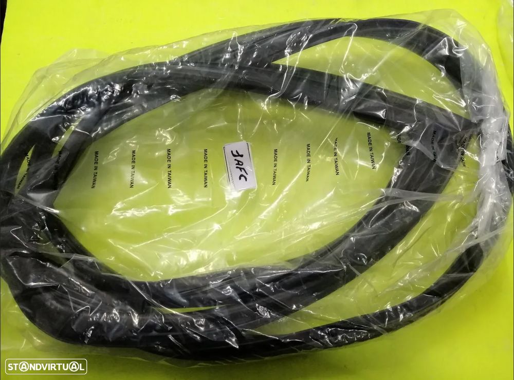 Borracha do vidro do para brisas da Toyota Hilux LN56 LN65 para levar friso 56121-89118 5612189118 - 1