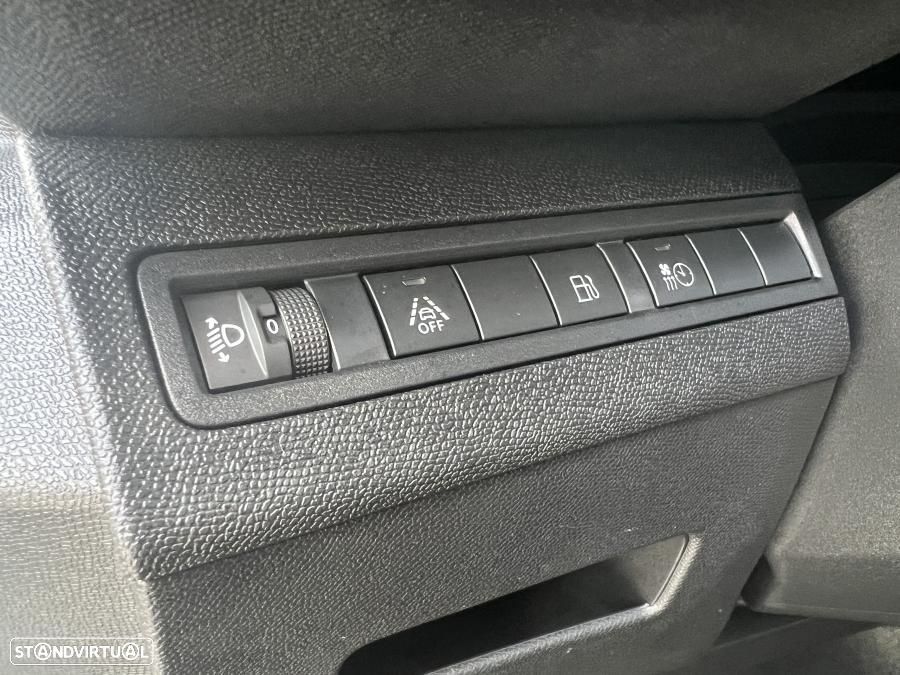 Peugeot 3008 225 e-EAT8 Allure Pack - 17