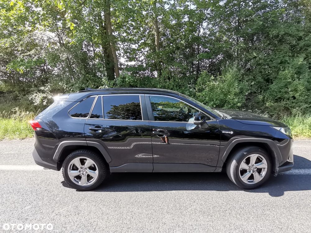 Toyota RAV4 - 9