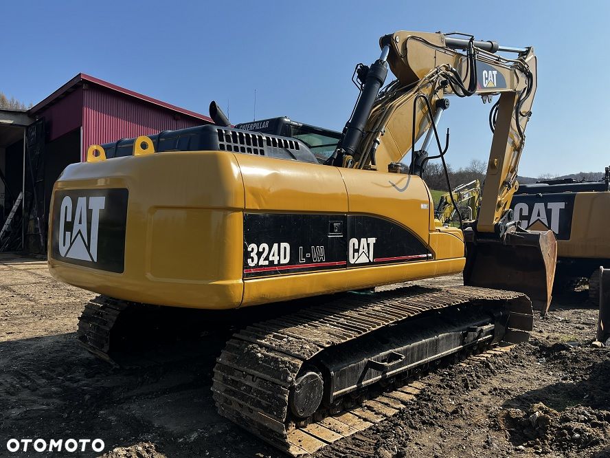 Caterpillar 324D - 3