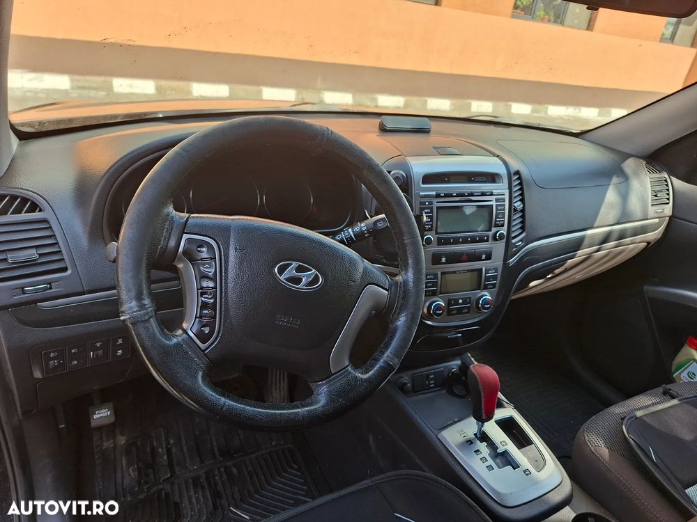 Hyundai Santa Fe 2.2 CRDi 4WD Automatik Style - 4