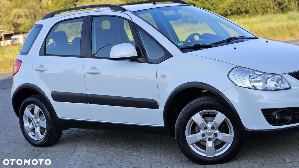 Suzuki SX4 1.6 VVT 4x4 Style - 18