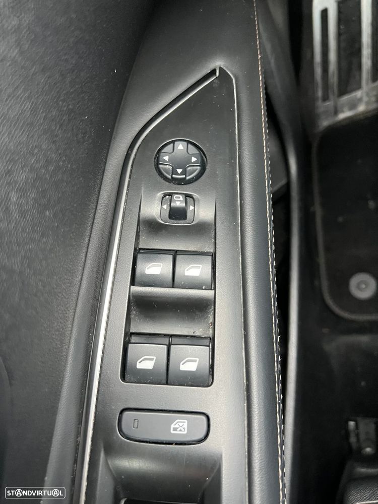 Peugeot 3008 BlueHDi 120 Stop & Start EAT6 Allure - 33