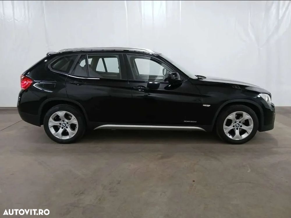 BMW X1 xDrive20d Aut. - 3