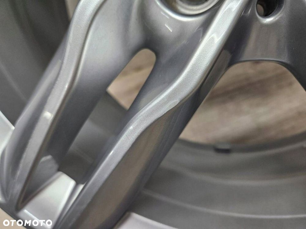 Felga BMW 2 F45 M-Pakiet 7.5Jx17H2 Et54 5x112 - 8