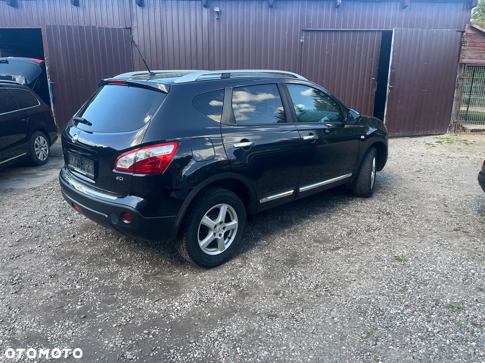 Nissan Qashqai 2.0 dCi 4 x 4 DPF acenta - 4