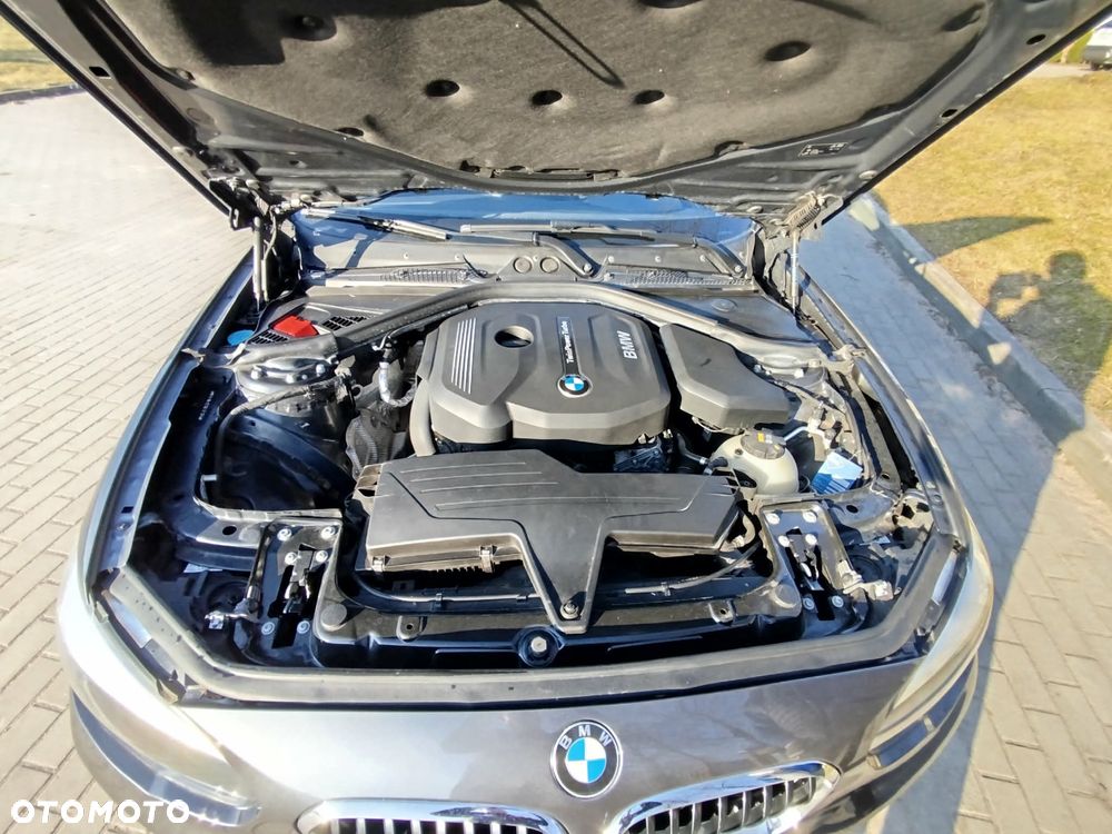 BMW Seria 1 118i Sport Line - 12