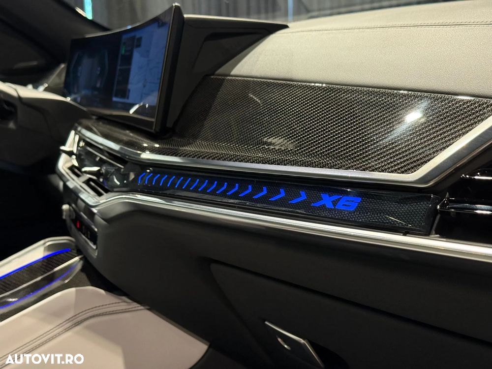 BMW X6 xDrive30d AT MHEV - 32