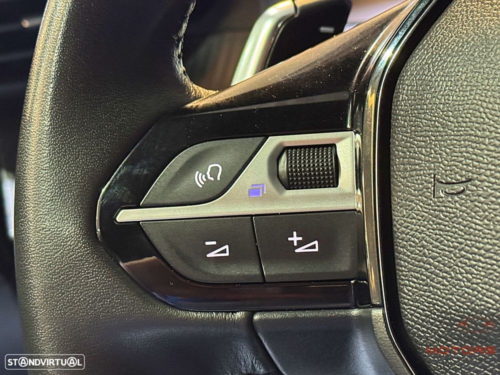 Peugeot 2008 1.2 PureTech Allure Pack EAT8 - 22