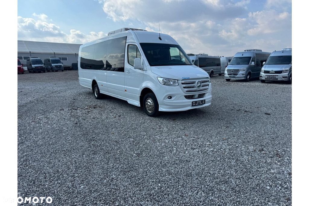 Mercedes-Benz Sprinter 519 - 1