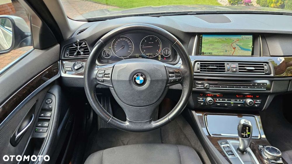 BMW Seria 5 520d - 18