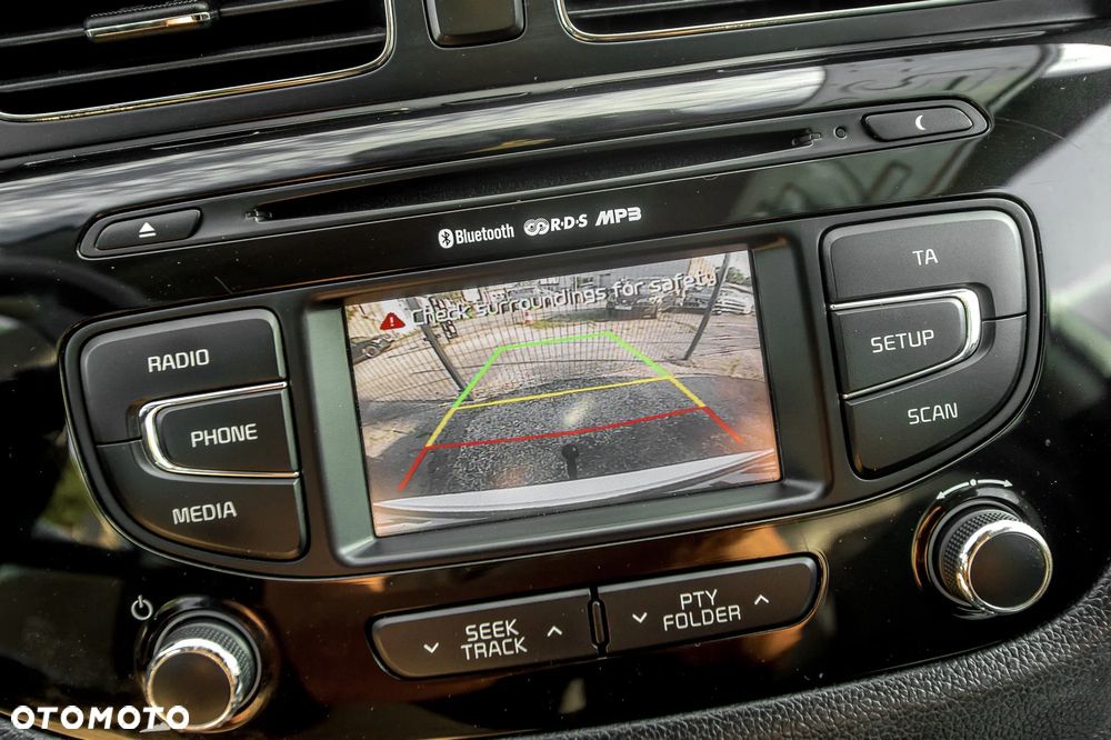 Kia Ceed 1.6 GDI Business Line - 22