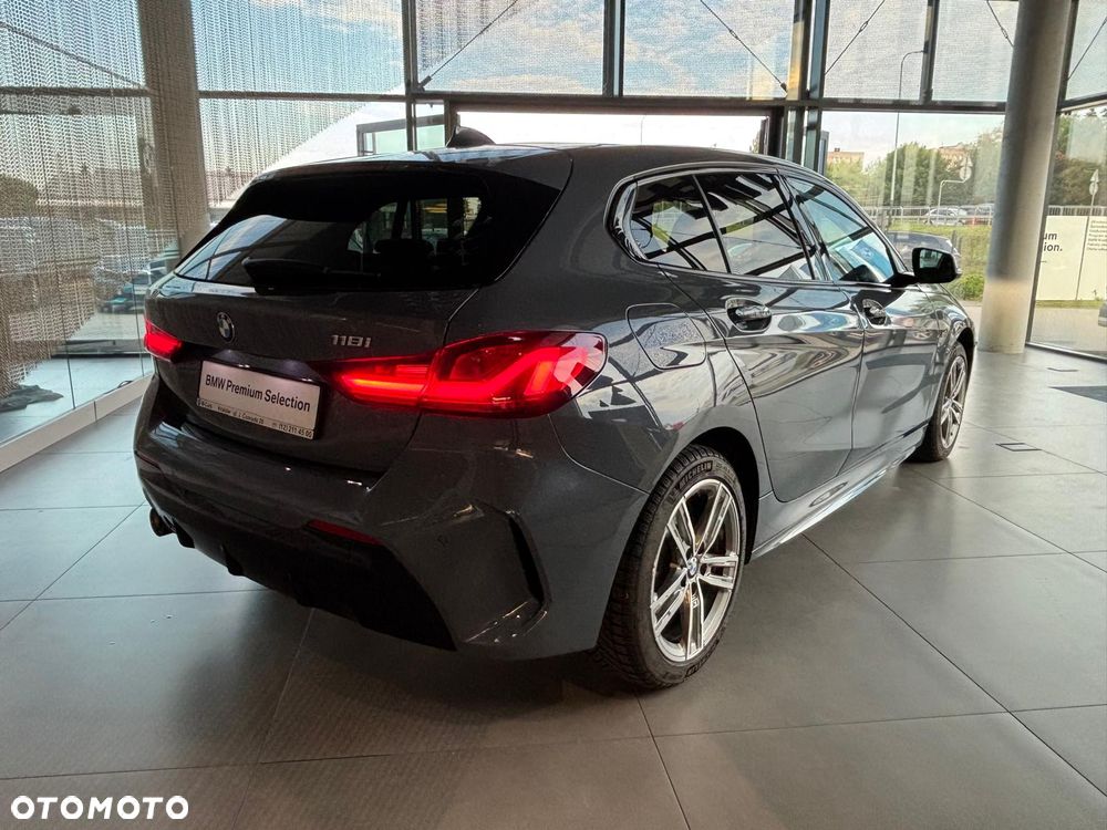 BMW Seria 1 118i M Sport - 6