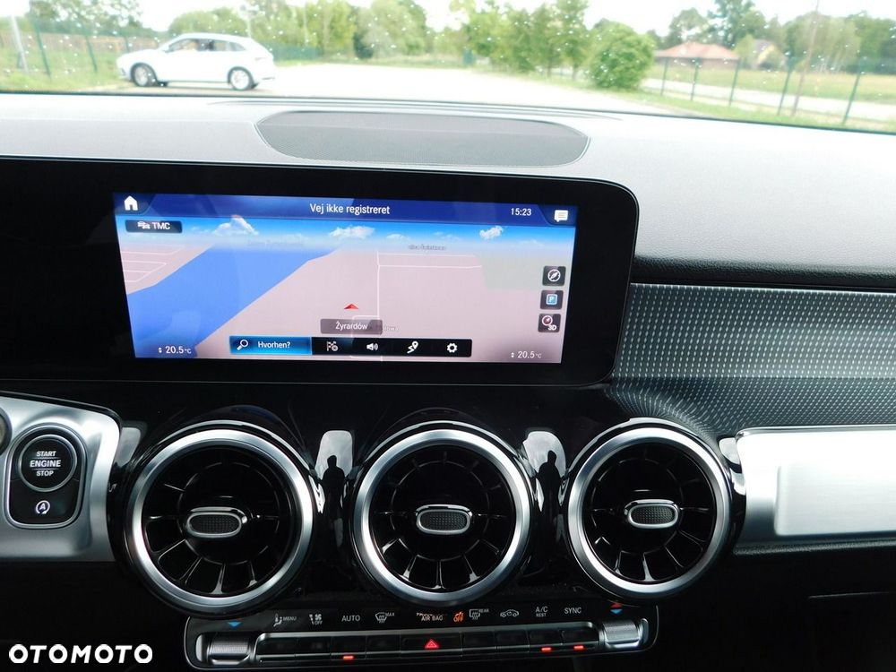 Mercedes-Benz GLB 200 d 8G-DCT Progressive - 14