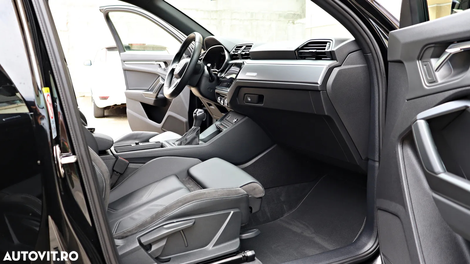 Audi Q3 45 TFSIe Sportback S tronic S line - 15