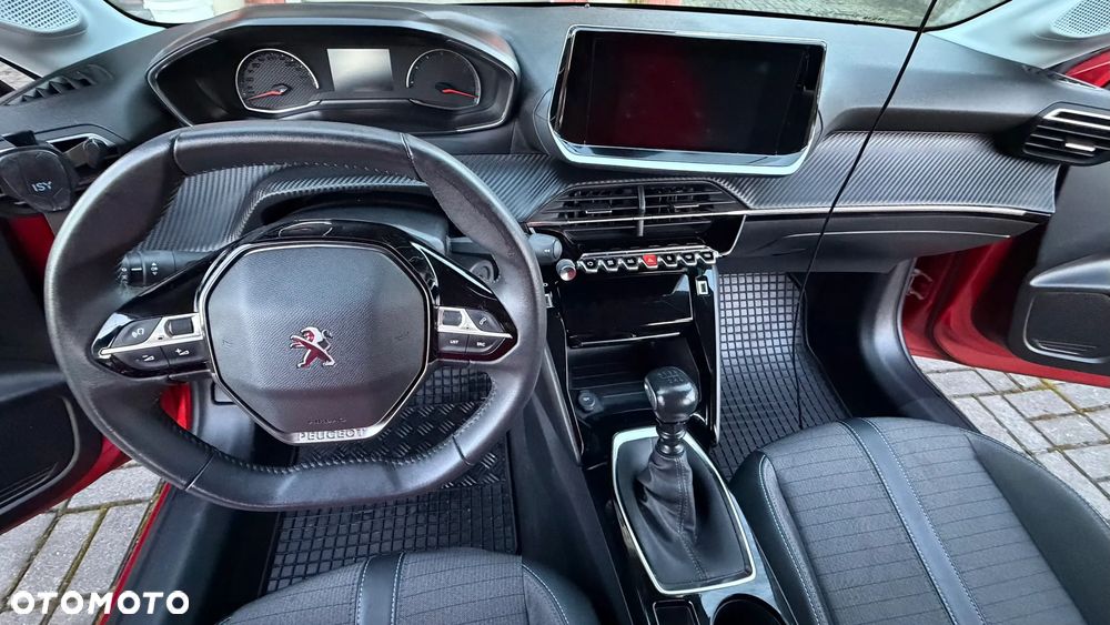 Peugeot 208 1.2 T Allure S&S - 9