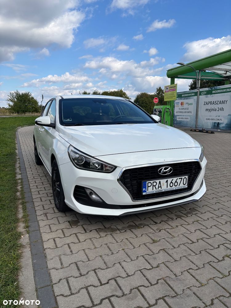 Hyundai i30 1.4 Comfort - 2