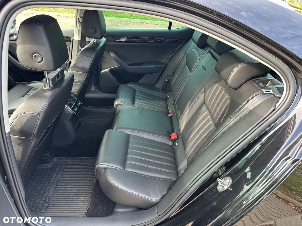 Skoda Superb 2.0 TDI L&K DSG - 14