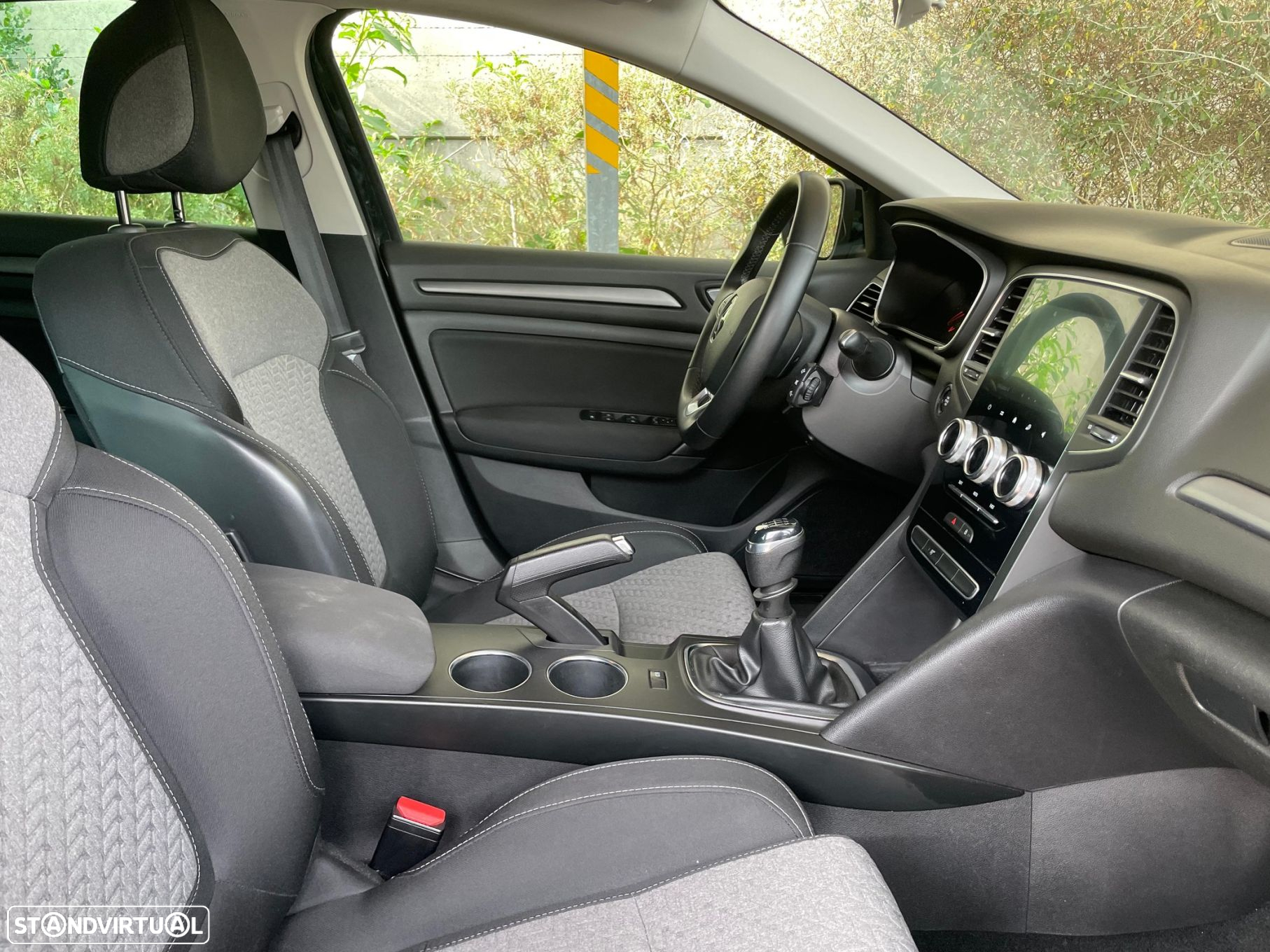 Renault Mégane Sport Tourer 1.3 TCe Limited - 12