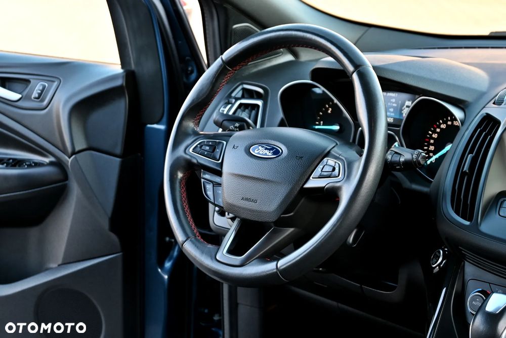 Ford Kuga 2.0 TDCi AWD ST-Line - 28