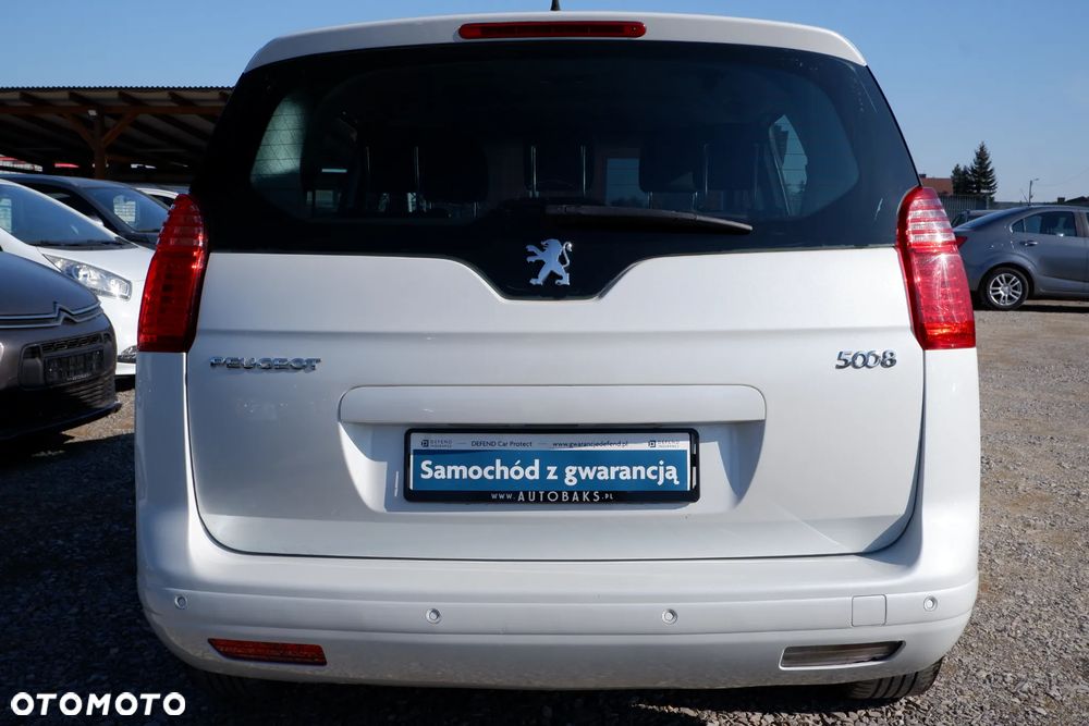 Peugeot 5008 HDI FAP 110 EGS6 Tendance - 32
