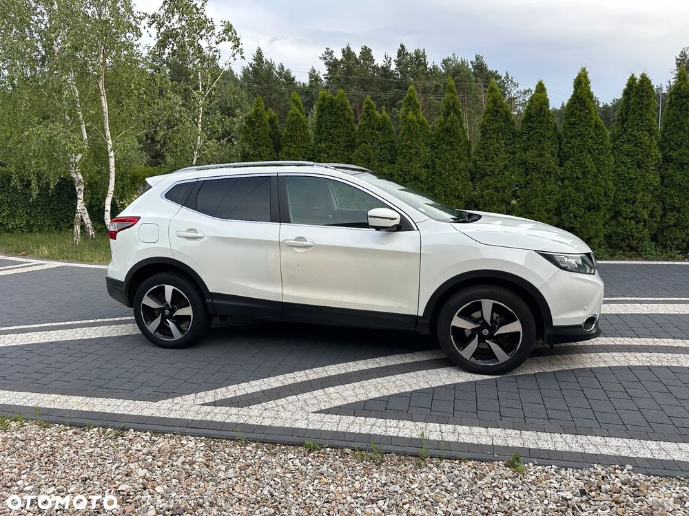 Nissan Qashqai 1.5 dCi Tekna - 8