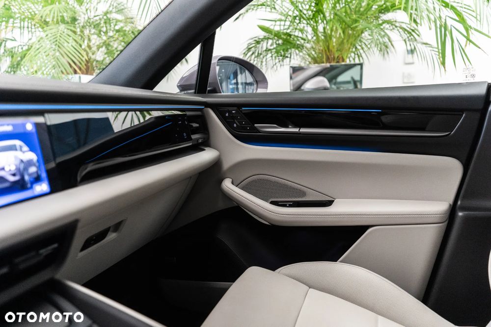 Porsche Macan 4 100kWh - 18
