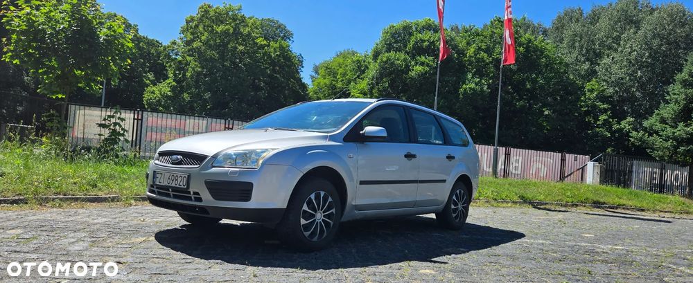 Ford Focus 1.6 16V Titanium - 16