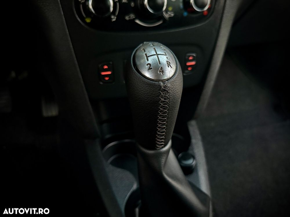 Dacia Sandero Stepway TCe 90 Prestige - 29