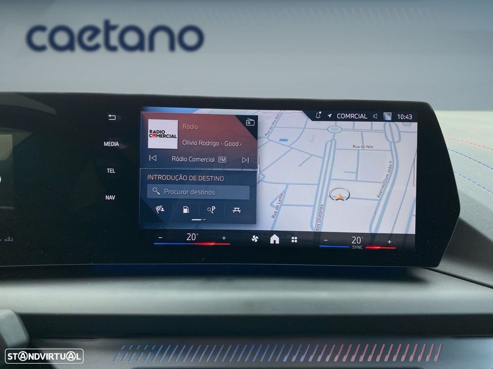 BMW 118 d Pack Desportivo M - 7