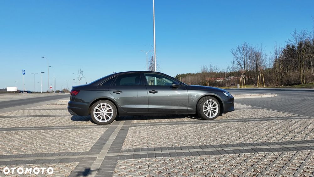 Audi A4 Limousine - 15