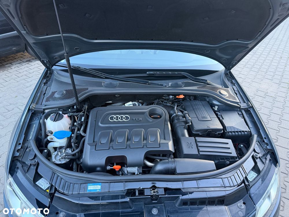 Audi A3 Sportback 2.0 TDI DPF Attraction - 15
