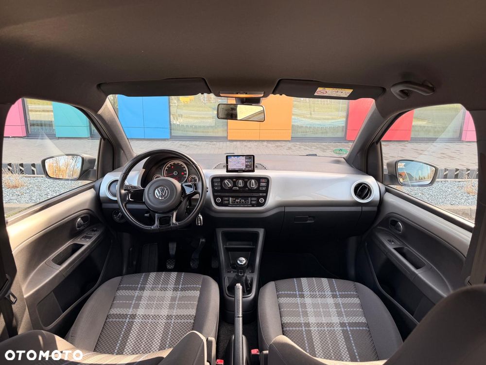 Volkswagen up! BlueMotion Technology club - 18