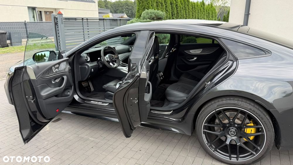 Mercedes-Benz AMG GT 63 S 4Matic Speedshift MCT 9G - 3