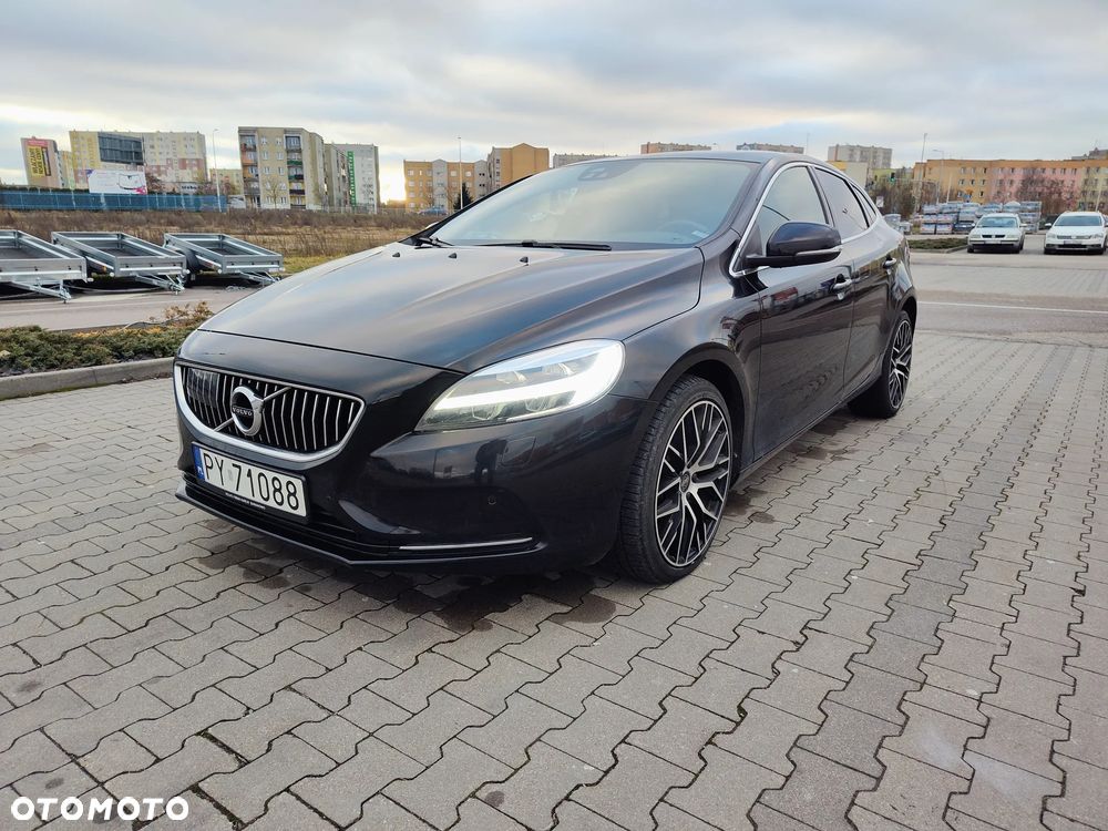 Volvo V40 D3 Drive-E Inscription - 1