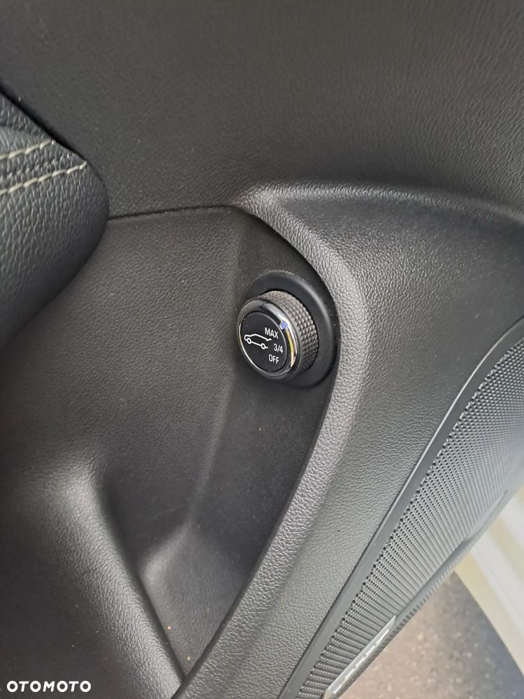 Opel Insignia 2.0 CDTI GS Line S&S - 14