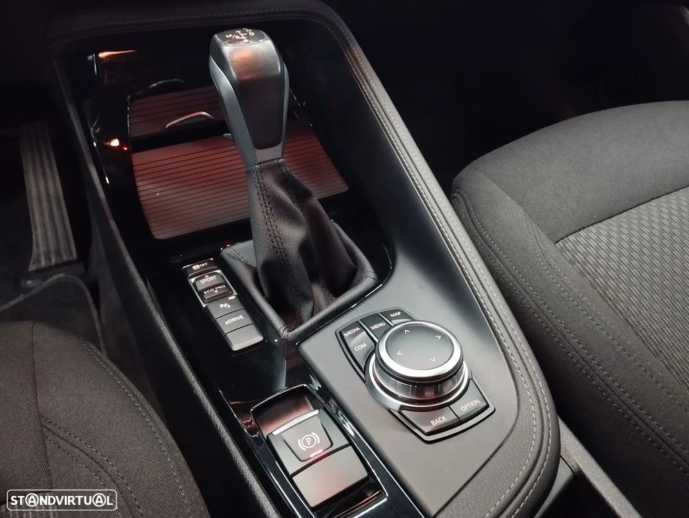 BMW X2 25 e xDrive - 38