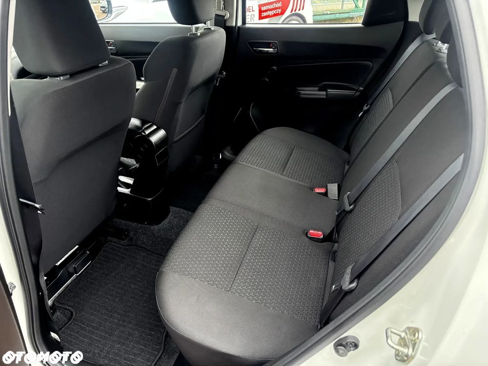 Suzuki Swift - 16