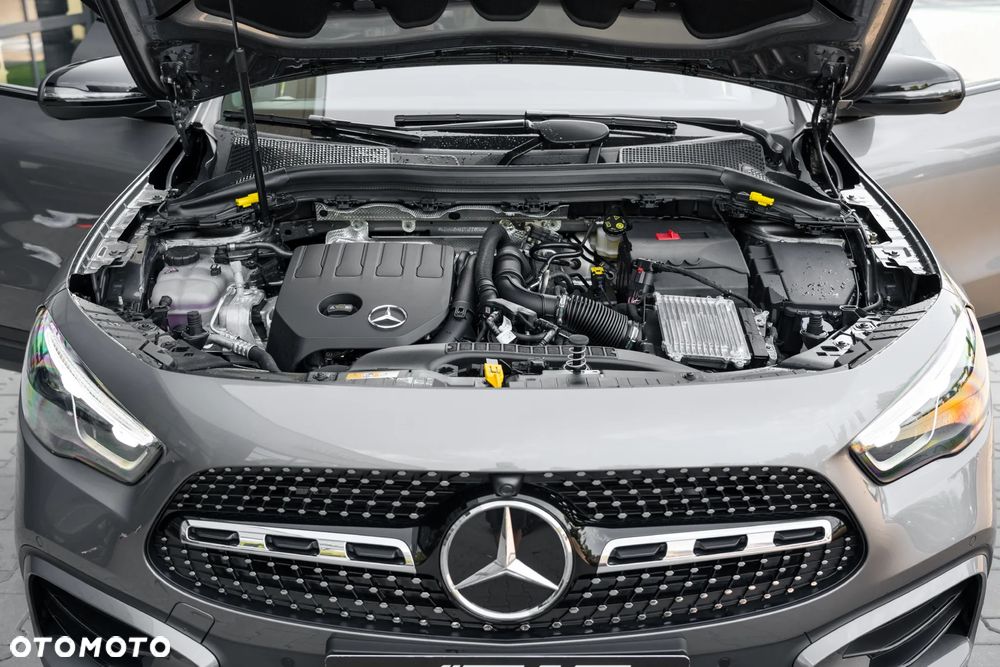 Mercedes-Benz GLA 200 AMG Line - 19