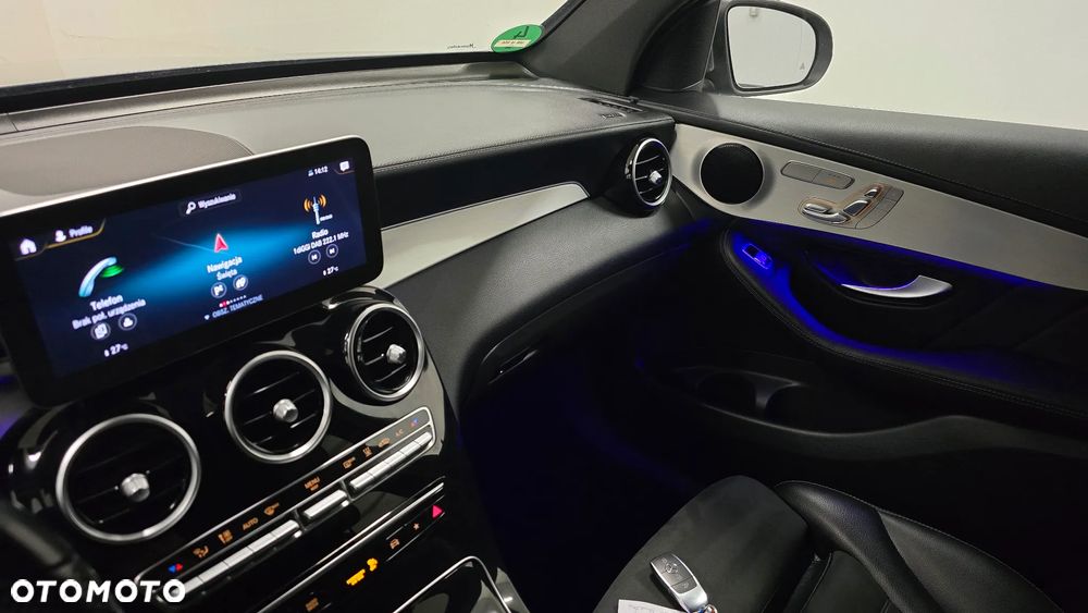 Mercedes-Benz GLC 300 de 4Matic 9G-TRONIC AMG Line Plus - 23